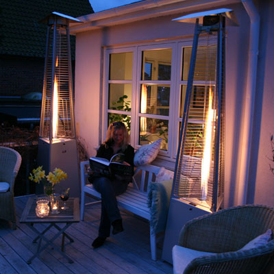 Gass-Terrassevarmer-Wimpel-Pyramide-Fakkel-9300W-miljoebilde-3.jpg
